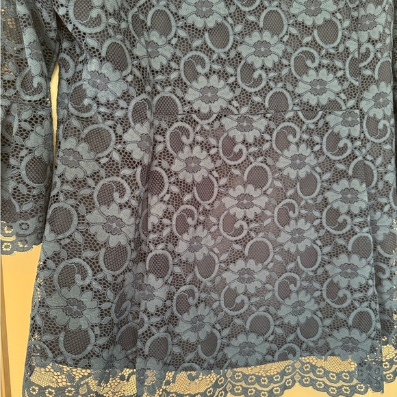 💕Host Pick💕 IMNYC Blue Lace Overlay Top - Picture 6 of 9